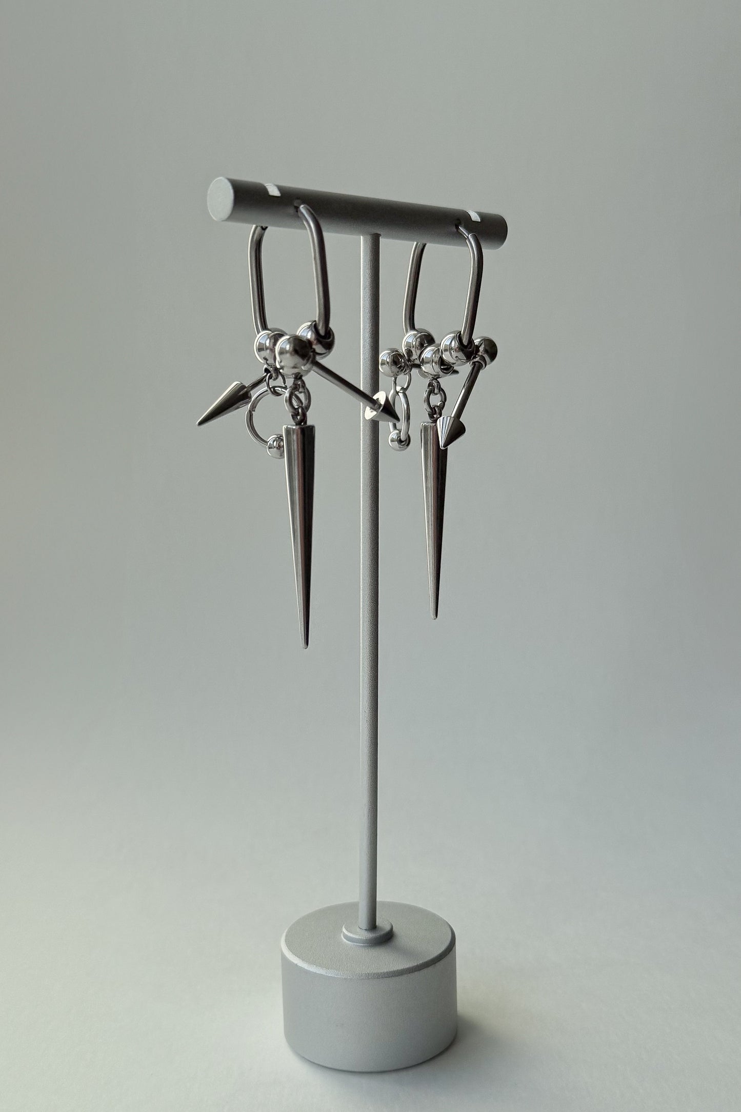 Spiked Oval Hoops