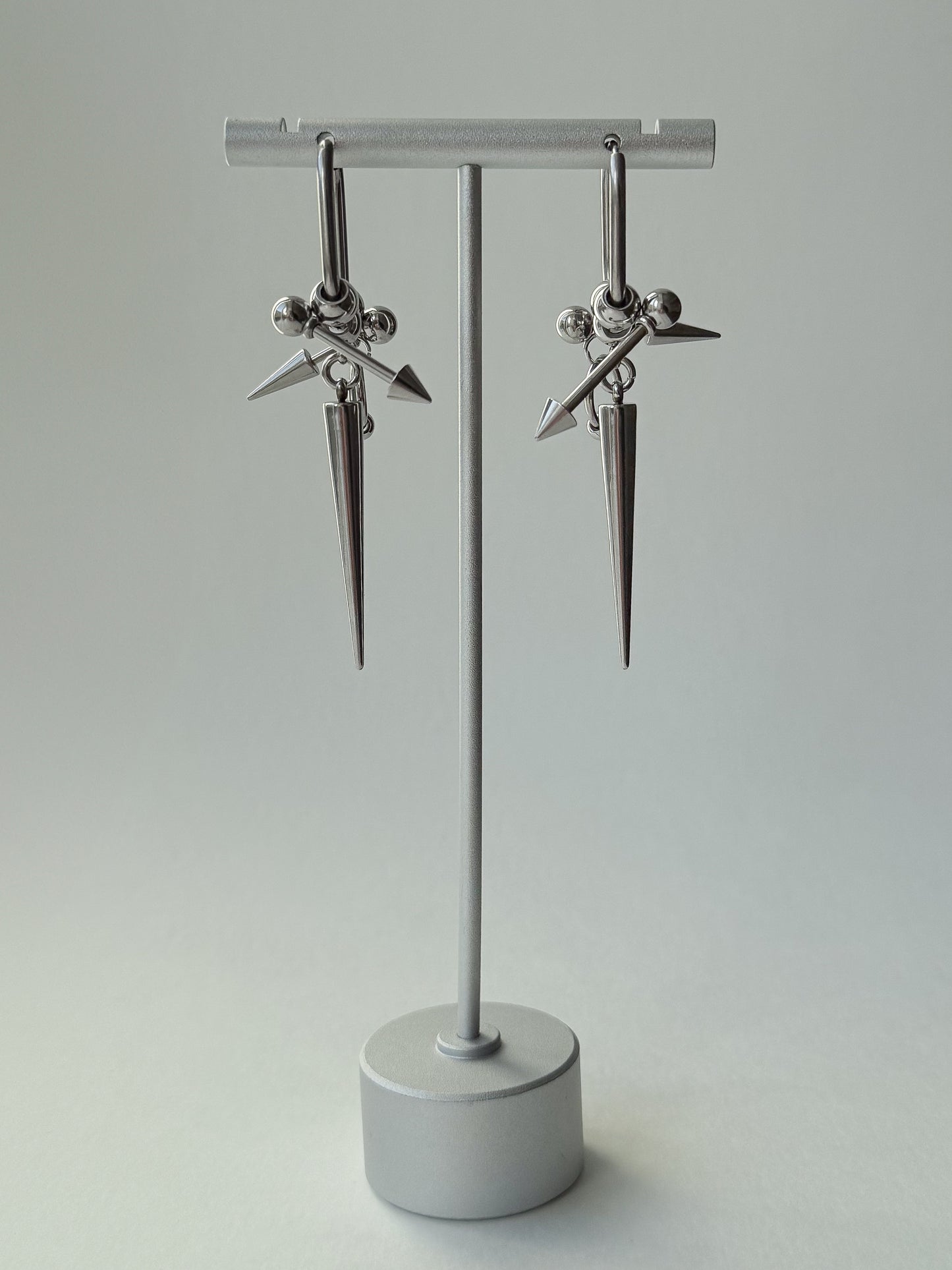 Spiked Oval Hoops