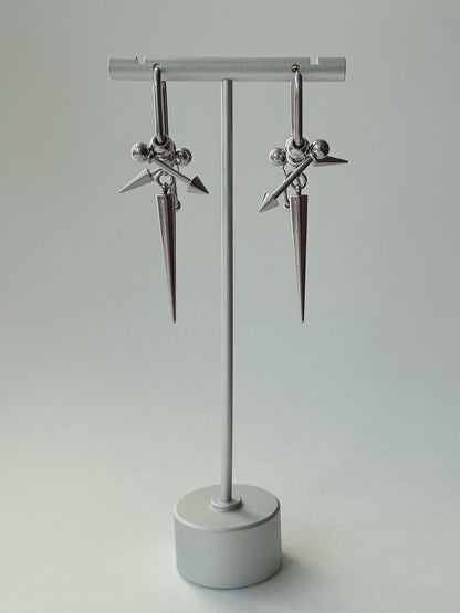 Spiked Oval Hoops