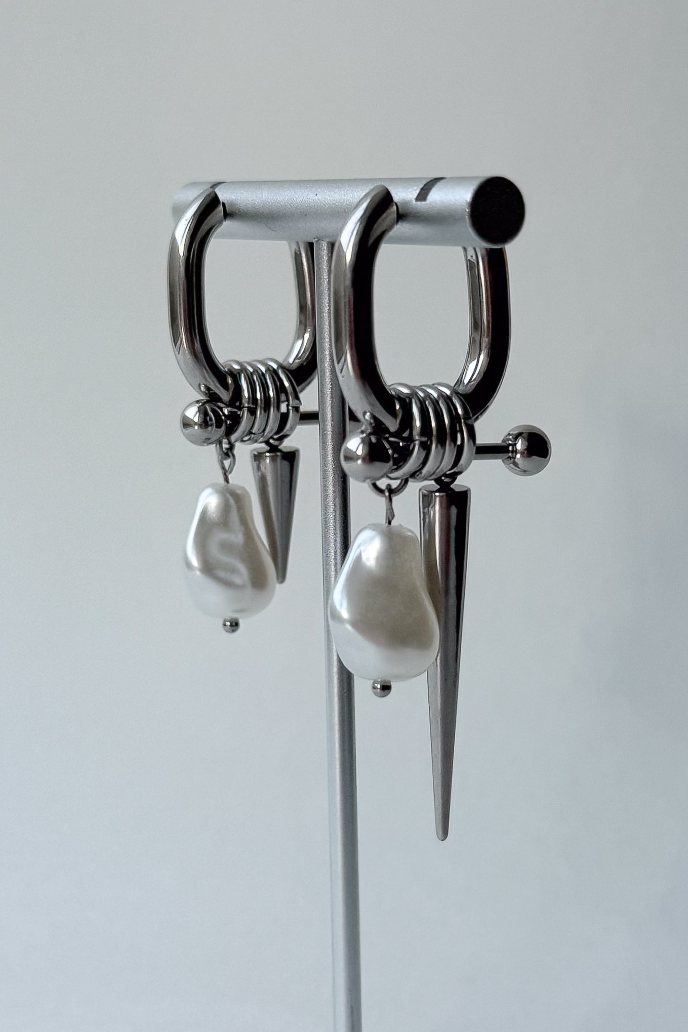 Spiky Pearl Hoops