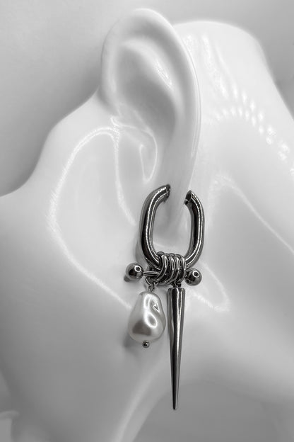 Spiky Pearl Hoops