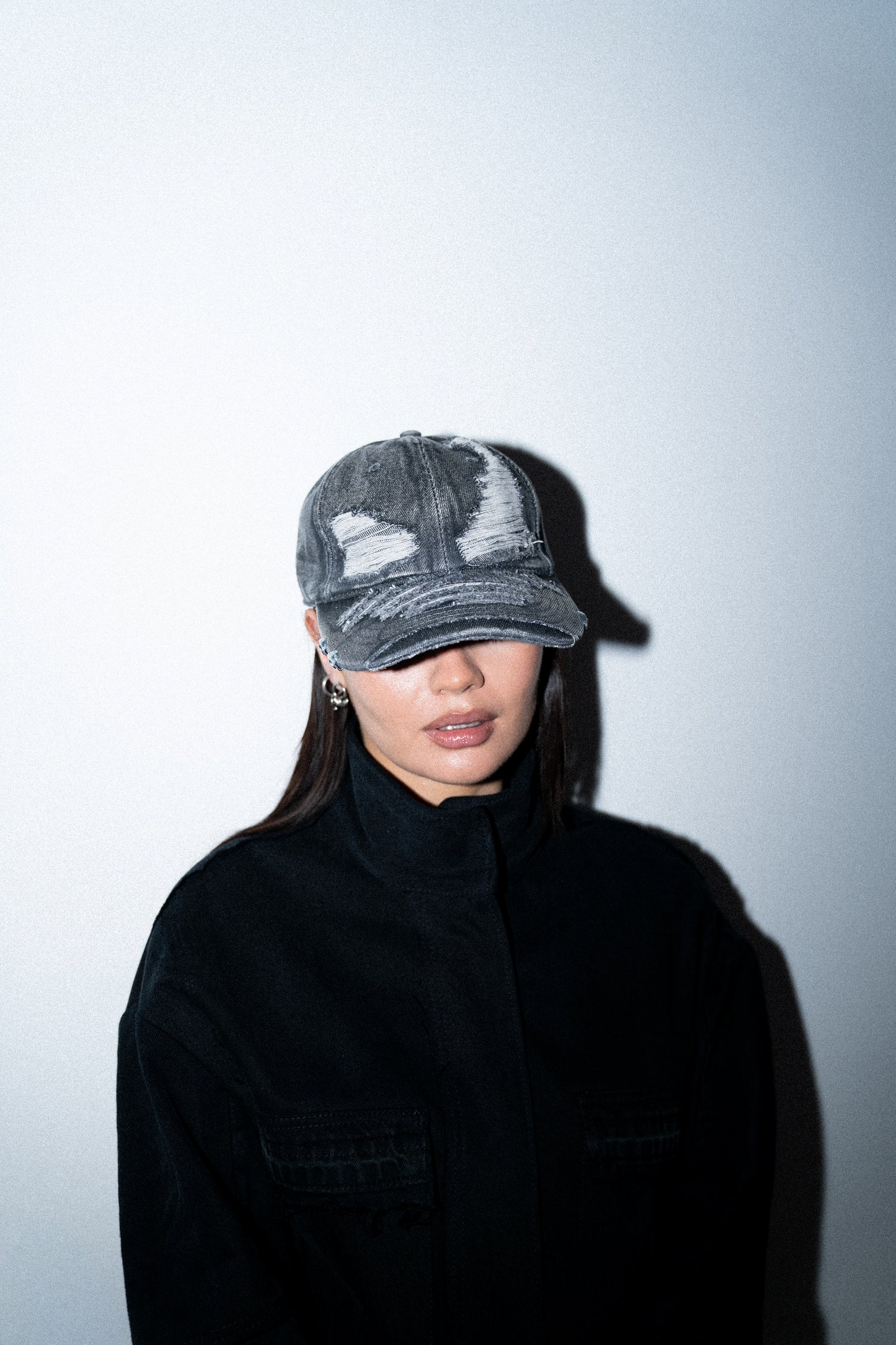 Distressed Cap - Washed Grey